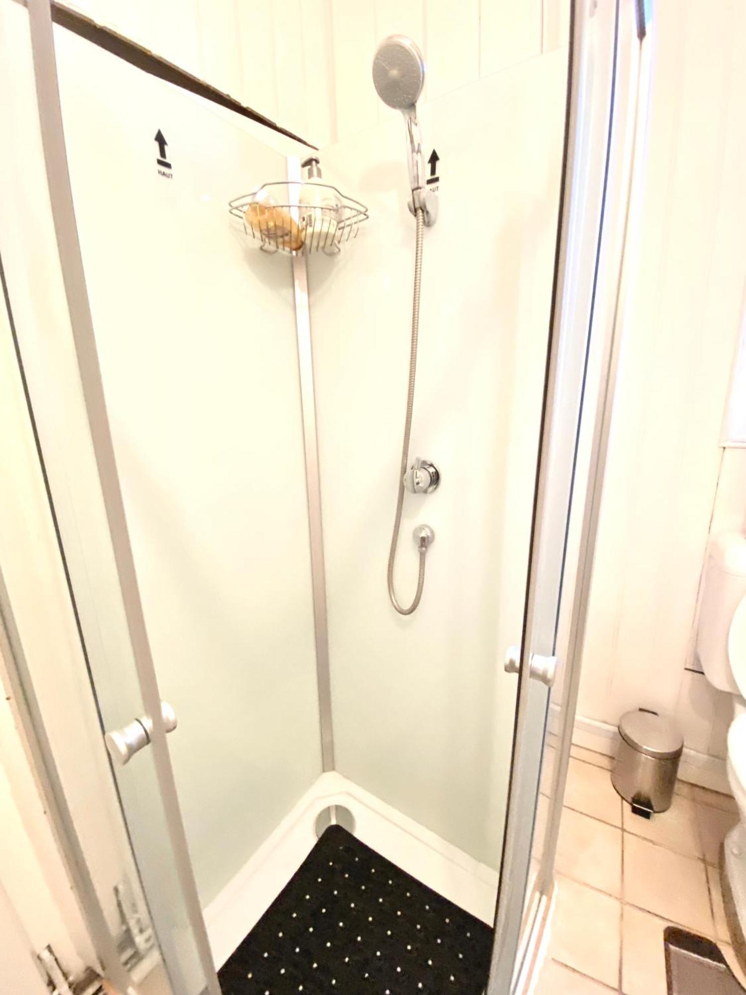 Apartamento Balcon De Paris Gennevilliers Exterior foto